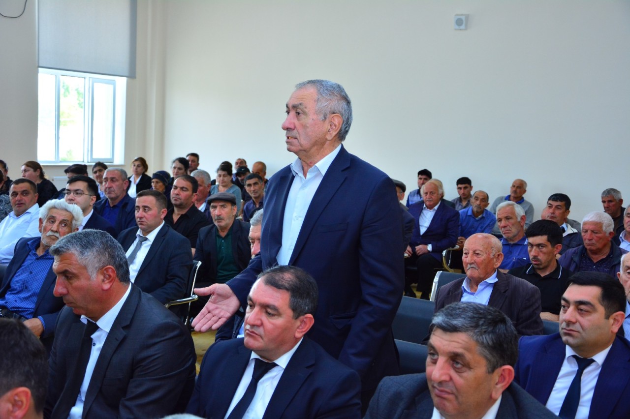 Seymur Orucov vətəndaşların müraciətlərini dinlədi - FOTOLAR